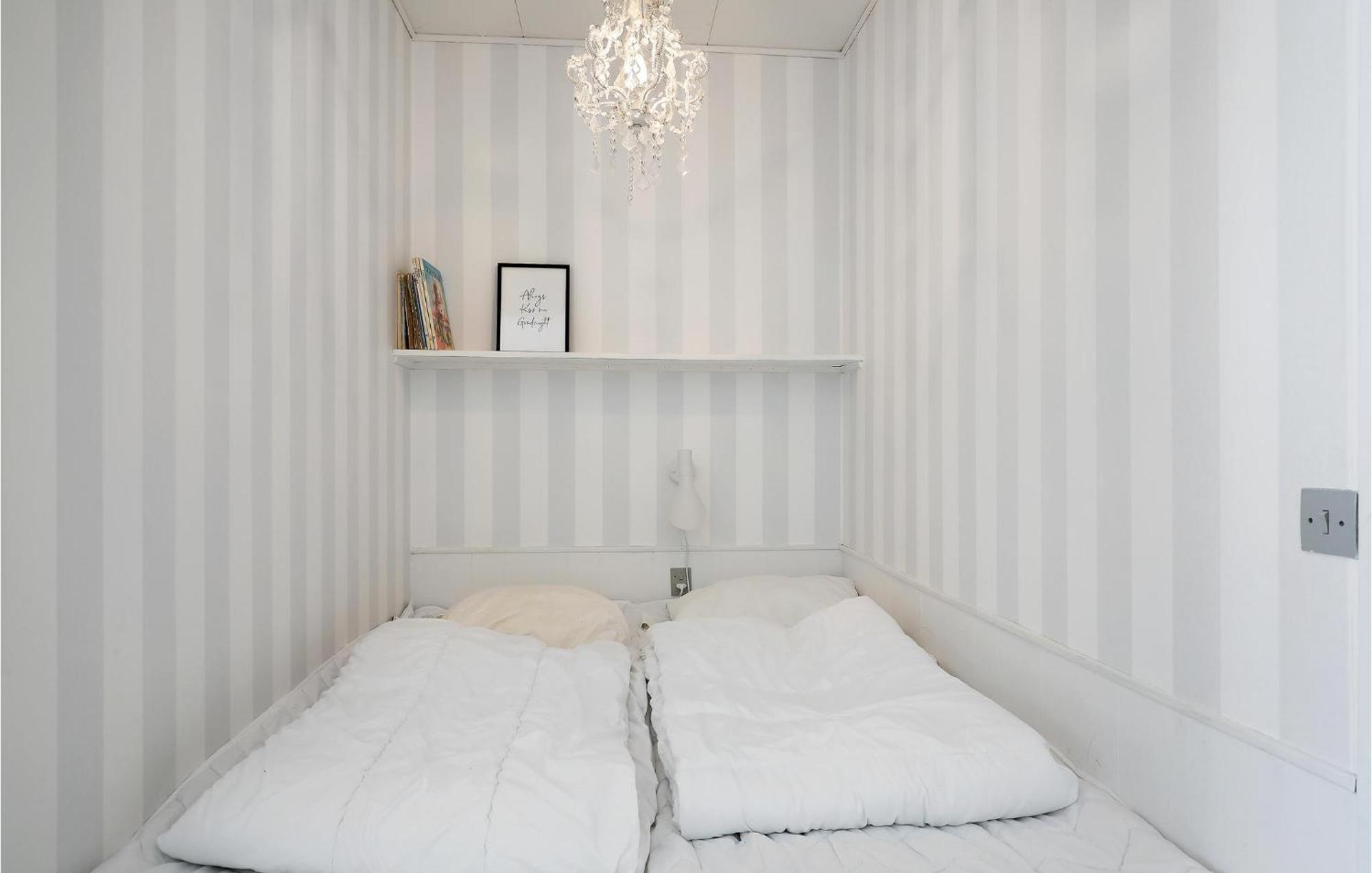 Beautiful Apartment In Neksø Esterno foto