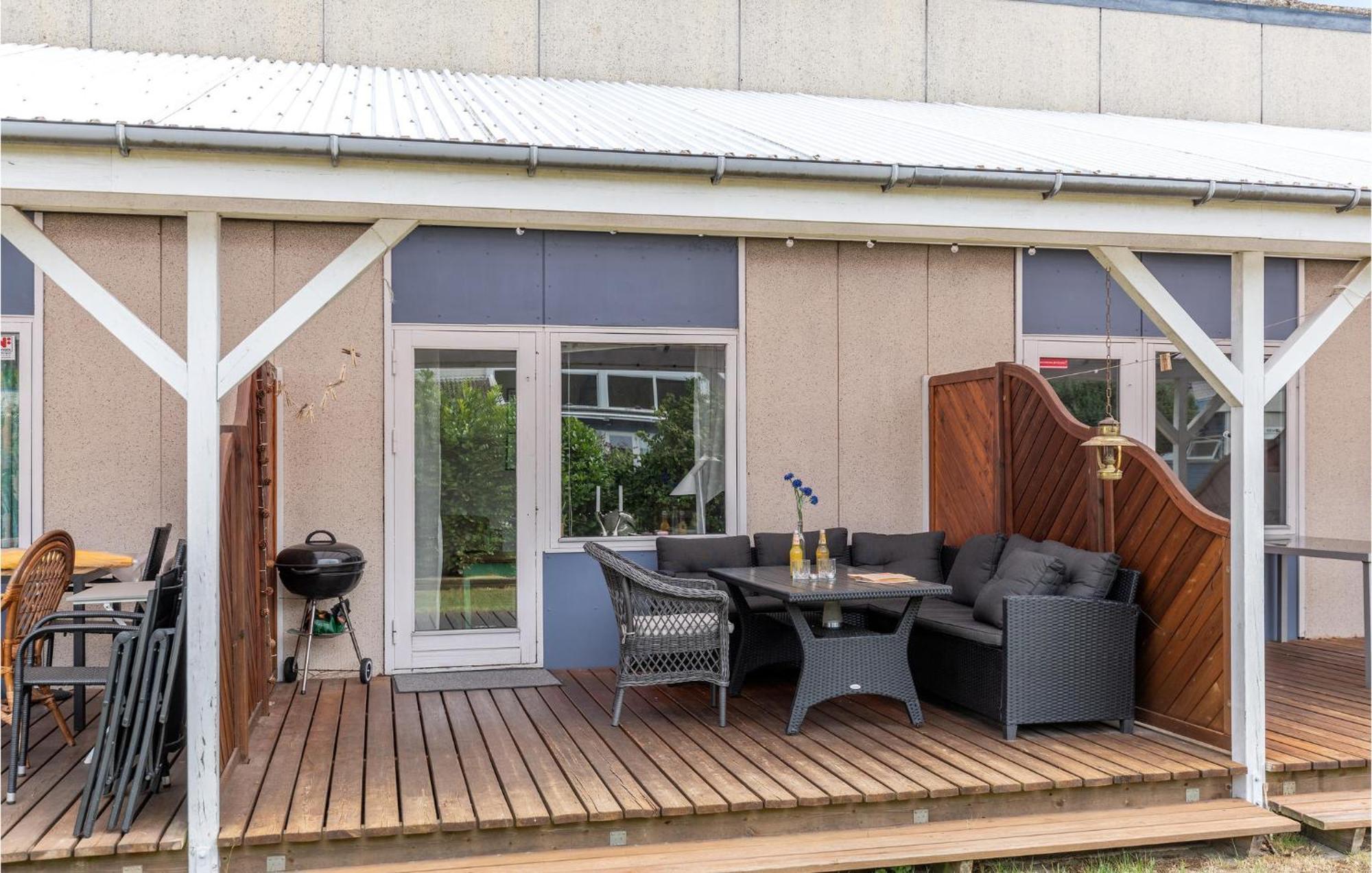 Beautiful Apartment In Neksø Esterno foto